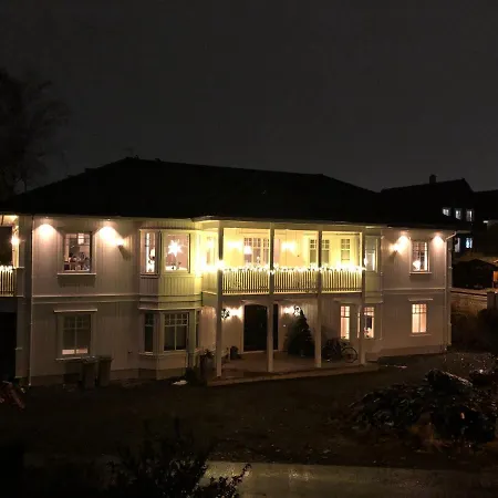 Klaeboe *